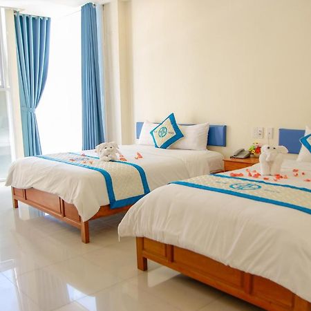 Blue Beach Hotel ダナン市 エクステリア 写真