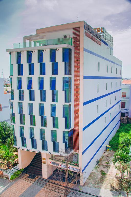 Blue Beach Hotel ダナン市 エクステリア 写真