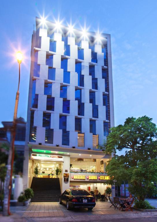 Blue Beach Hotel ダナン市 エクステリア 写真