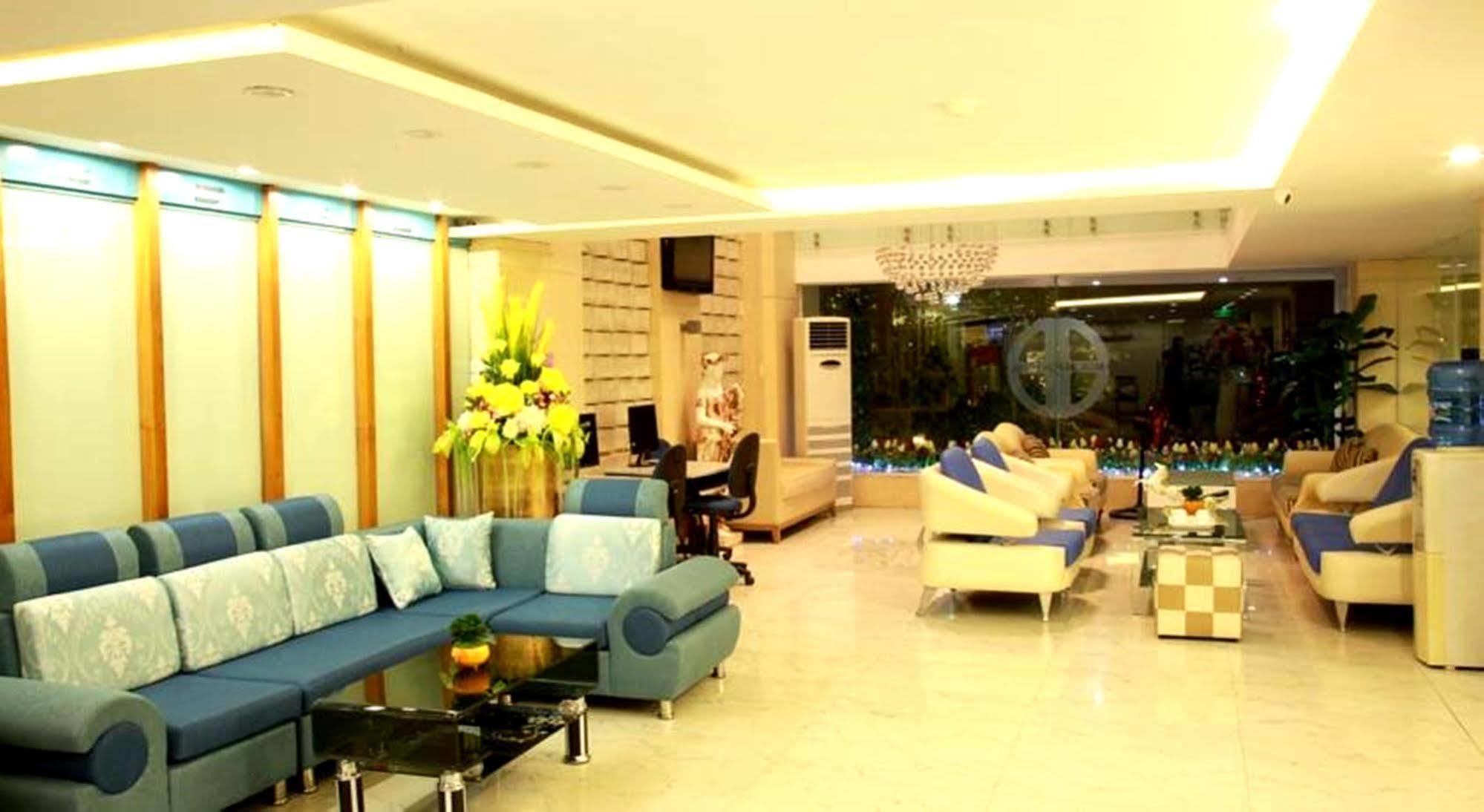 Blue Beach Hotel ダナン市 エクステリア 写真